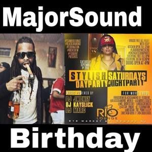 Meet your Posher, Lessie